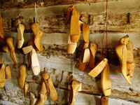 vintage shoemaker molds